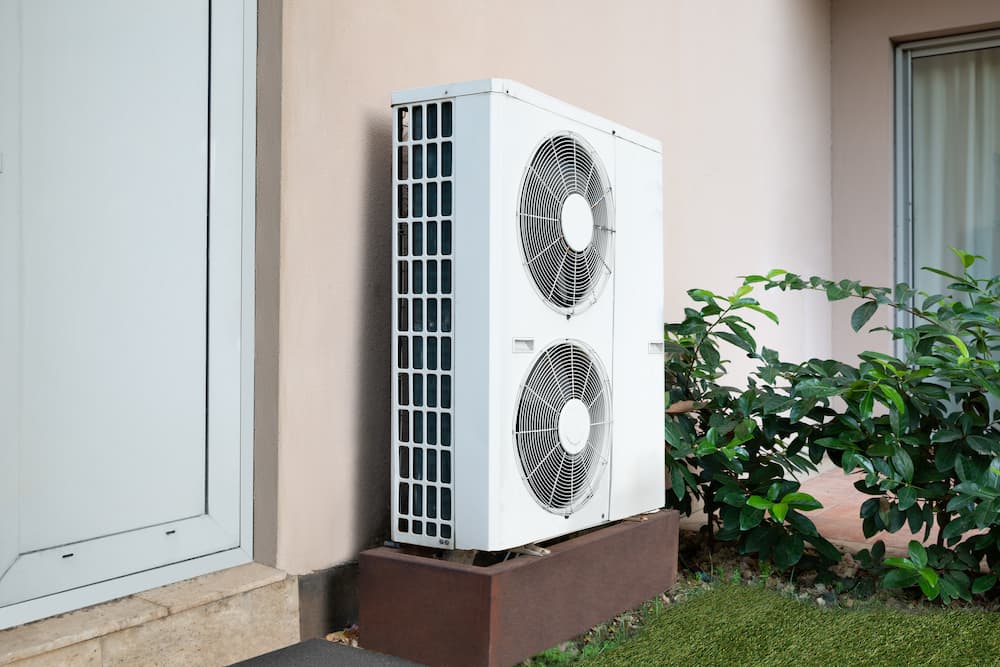 Rede langsom tiggeri Why Choose A Ductless (Mini-Split) Heating & Cooling System l The Weather  Changers